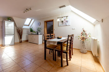 Prodej domu 636 m², Chlumčany