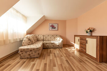 Prodej domu 636 m², Chlumčany