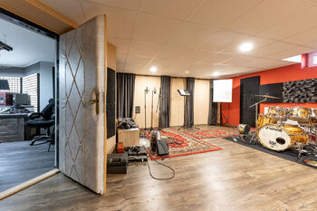 Prodej domu 636 m², Chlumčany