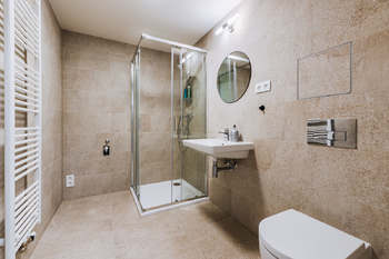 Pronájem bytu 1+kk v osobním vlastnictví 38 m², Praha 5 - Smíchov