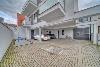 Pronájem bytu 1+kk v osobním vlastnictví 58 m², Poděbrady