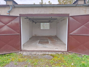 Pronájem garáže 20 m², Kostelec nad Labem