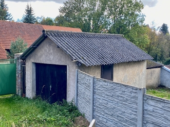 Garáž - Prodej domu 179 m², Ondřejov