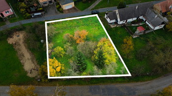 Prodej pozemku 840 m², Stavěšice
