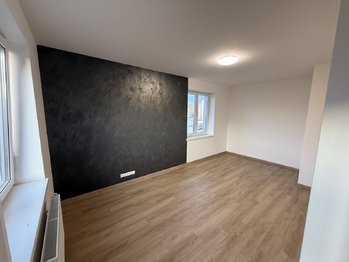 Pronájem bytu 2+1 v osobním vlastnictví 71 m², Praha 10 - Vršovice