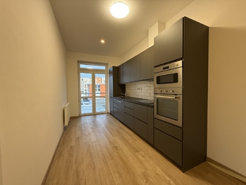 Pronájem bytu 2+1 v osobním vlastnictví 71 m², Praha 10 - Vršovice