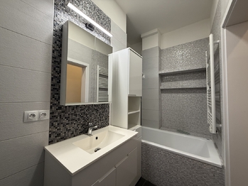 Pronájem bytu 2+1 v osobním vlastnictví 71 m², Praha 10 - Vršovice