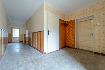 Prodej domu 200 m², Rovečné