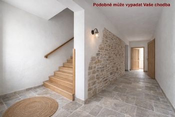Vizualizace vstupní chodby - Prodej domu 200 m², Rovečné