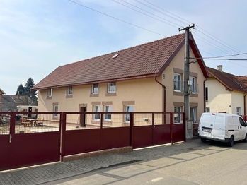 Prodej domu 235 m², Hořín