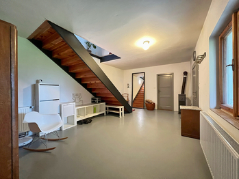 Prodej domu 175 m², Klučenice