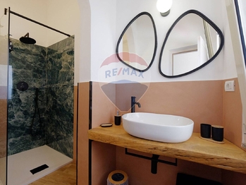 Prodej domu 200 m², Pula