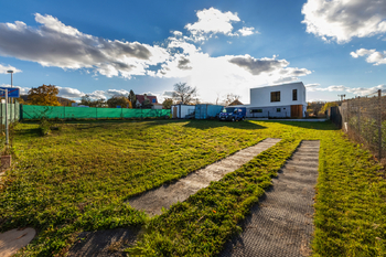 Prodej pozemku 754 m², Praha 5 - Zbraslav