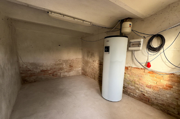 Technická místnost - Prodej domu 316 m², Dřísy