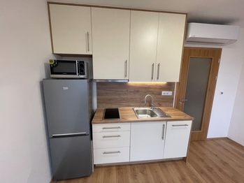 Pronájem bytu 1+kk v osobním vlastnictví 31 m², Břeclav