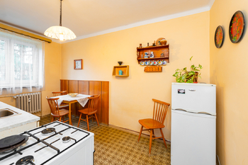 Prodej bytu 2+1 v osobním vlastnictví 69 m², Praha 6 - Liboc