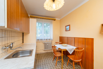 Prodej bytu 2+1 v osobním vlastnictví 69 m², Praha 6 - Liboc