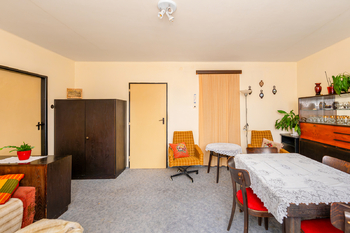 Prodej bytu 2+1 v osobním vlastnictví 69 m², Praha 6 - Liboc