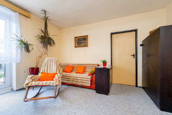 Prodej bytu 2+1 v osobním vlastnictví 69 m², Praha 6 - Liboc