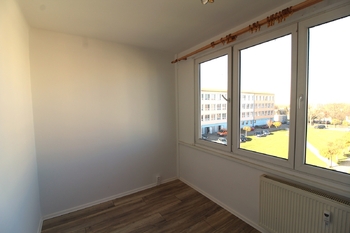 Prodej bytu 4+1 v osobním vlastnictví 72 m², Velešín