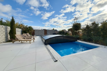 bazén - Prodej bytu 5+kk v osobním vlastnictví 226 m², Sibřina