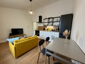 Pronájem bytu 2+kk v osobním vlastnictví 39 m², Praha 4 - Nusle