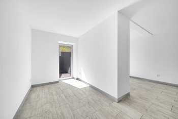 Prodej bytu 1+kk v osobním vlastnictví 45 m², Milovice