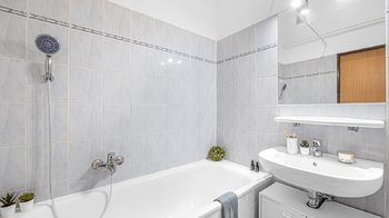 Pronájem bytu 2+1 v osobním vlastnictví 53 m², Praha 10 - Strašnice