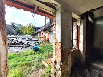 Prodej pozemku 2394 m², Moravský Krumlov