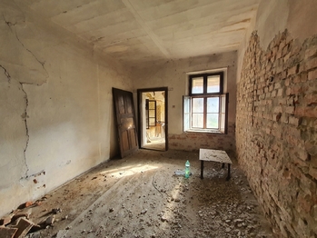 Prodej pozemku 2394 m², Moravský Krumlov