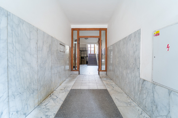 Prodej bytu 2+kk v osobním vlastnictví 58 m², Praha 7 - Holešovice