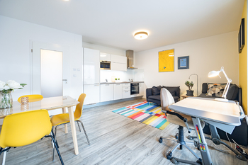 Prodej bytu 2+kk v osobním vlastnictví 61 m², Praha 5 - Smíchov