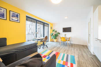 Prodej bytu 2+kk v osobním vlastnictví 61 m², Praha 5 - Smíchov