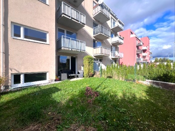 Pronájem bytu 1+kk v osobním vlastnictví 30 m², Hostivice