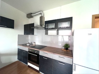 Pronájem bytu 1+kk v osobním vlastnictví 30 m², Hostivice