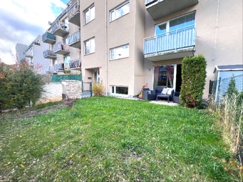 Pronájem bytu 1+kk v osobním vlastnictví 30 m², Hostivice