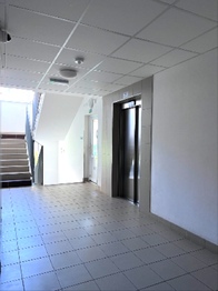 Pronájem bytu 1+kk v osobním vlastnictví 30 m², Hostivice