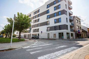 Pronájem bytu 1+kk v osobním vlastnictví 37 m², Hradec Králové