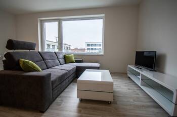 Pronájem bytu 1+kk v osobním vlastnictví 37 m², Hradec Králové
