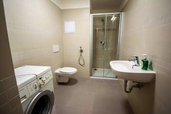 Pronájem bytu 1+kk v osobním vlastnictví 37 m², Hradec Králové