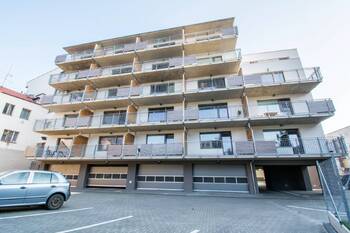 Pronájem bytu 1+kk v osobním vlastnictví 37 m², Hradec Králové