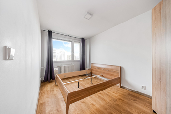 Pronájem bytu 3+kk v družstevním vlastnictví 70 m², Praha 4 - Háje