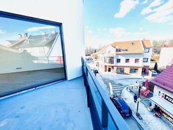 Pronájem kancelářských prostor 174 m², Rožnov pod Radhoštěm