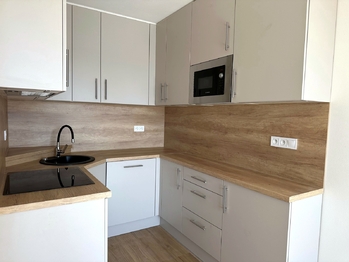 Prodej bytu 2+kk v osobním vlastnictví 43 m², Praha 5 - Stodůlky