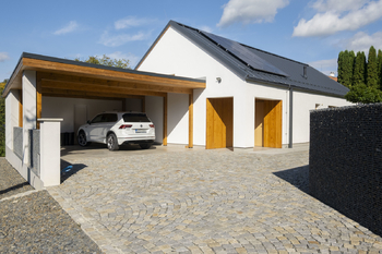 Pronájem domu 98 m², Zubří