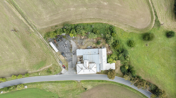 Prodej výrobních prostor 1220 m², Skorošice