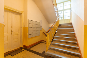 Pronájem bytu 1+kk v osobním vlastnictví 45 m², Praha 3 - Žižkov