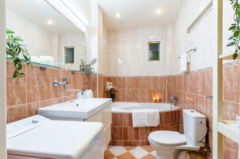 Pronájem bytu 1+kk v osobním vlastnictví 45 m², Praha 3 - Žižkov