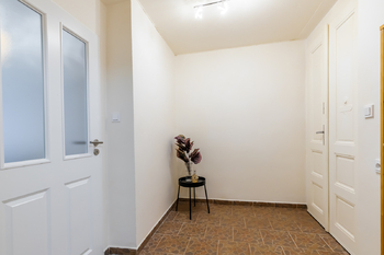 Pronájem bytu 1+kk v osobním vlastnictví 45 m², Praha 3 - Žižkov