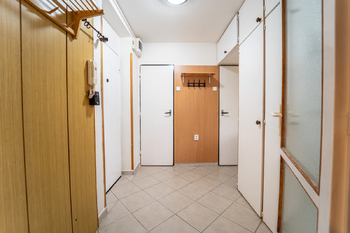 Prodej bytu 2+1 v osobním vlastnictví 54 m², Praha 5 - Smíchov